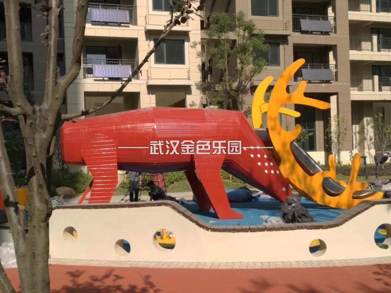 保利城麋鹿不銹鋼滑梯定制